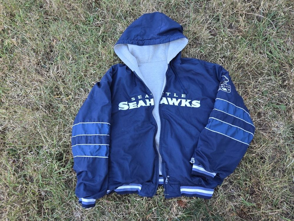 XL Seahawks Medium Weight Jacket For Sale.