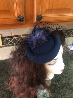 Vintage style-navy- tilt pillbox fascinator