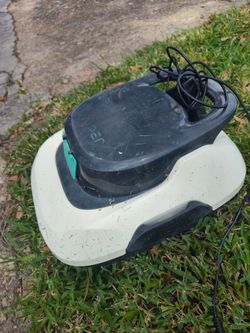 Robot vacuum pool cleaner aspidadora para limpiar SU picsina listo para usted ahhorita