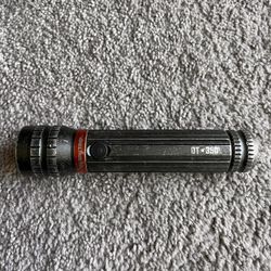 ozark trail dt 350l flashlight