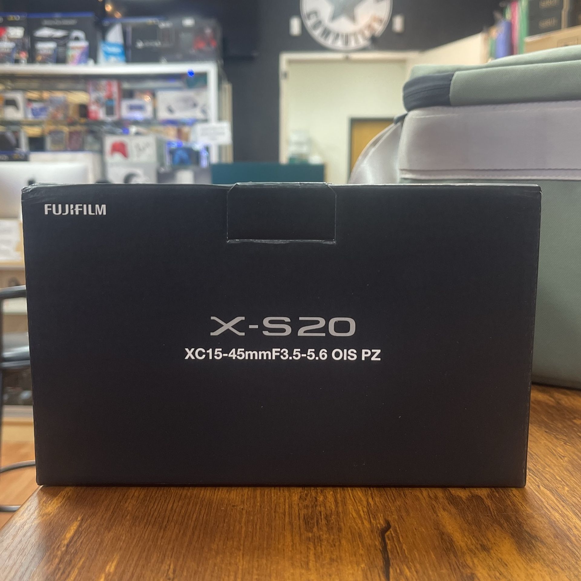 Fujifilm X-S20 With 15-45mm