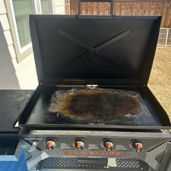 Black Stone 36 Inch. 