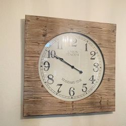 Clock 