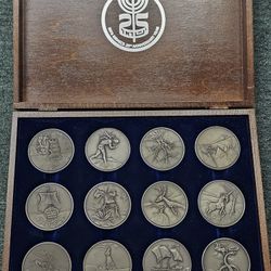 999 pure silver set.