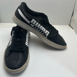 Puma, Black And White Smash V2 Max Sneakers Men’s Size 9