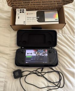 Like New Valve OLED 1TB model in excellent shape
