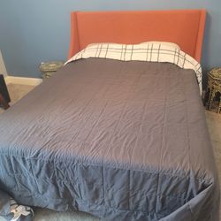 Queen Size FIRM Mattress And Bed Frame Head Board 