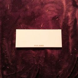 Kylie Cosmetics Peach Pallete