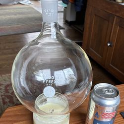 2000 ml Round Pyrex Flask 