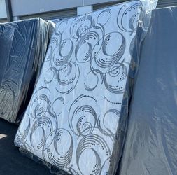 Brand New Queen,King,Twin  , Full  Size Mattress With Box Spring