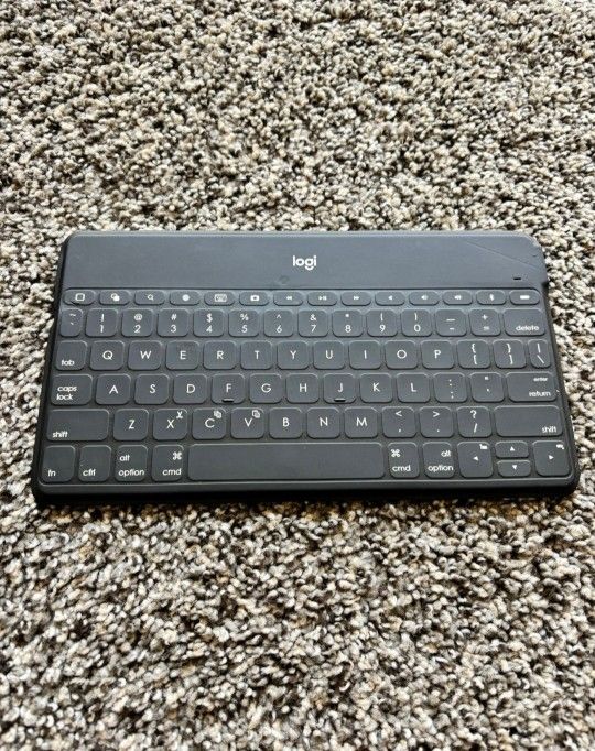 Logi Keys - To - Go Keyboard