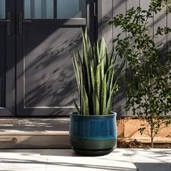 LuxenHome Blue and Green Ombre Round Decorative Ceramic Planter Pot，PL2293