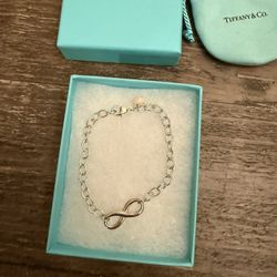 Tiffany And Co Infiniti Silver Bracelet 