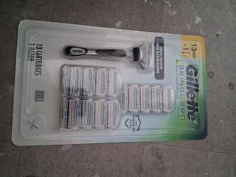 GILLETTE RAZORS