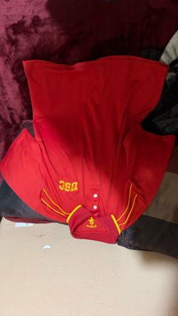 Great condition usc polo
