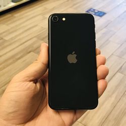 iPhone SE 2 (2020 Model) 64gb Unlocked 