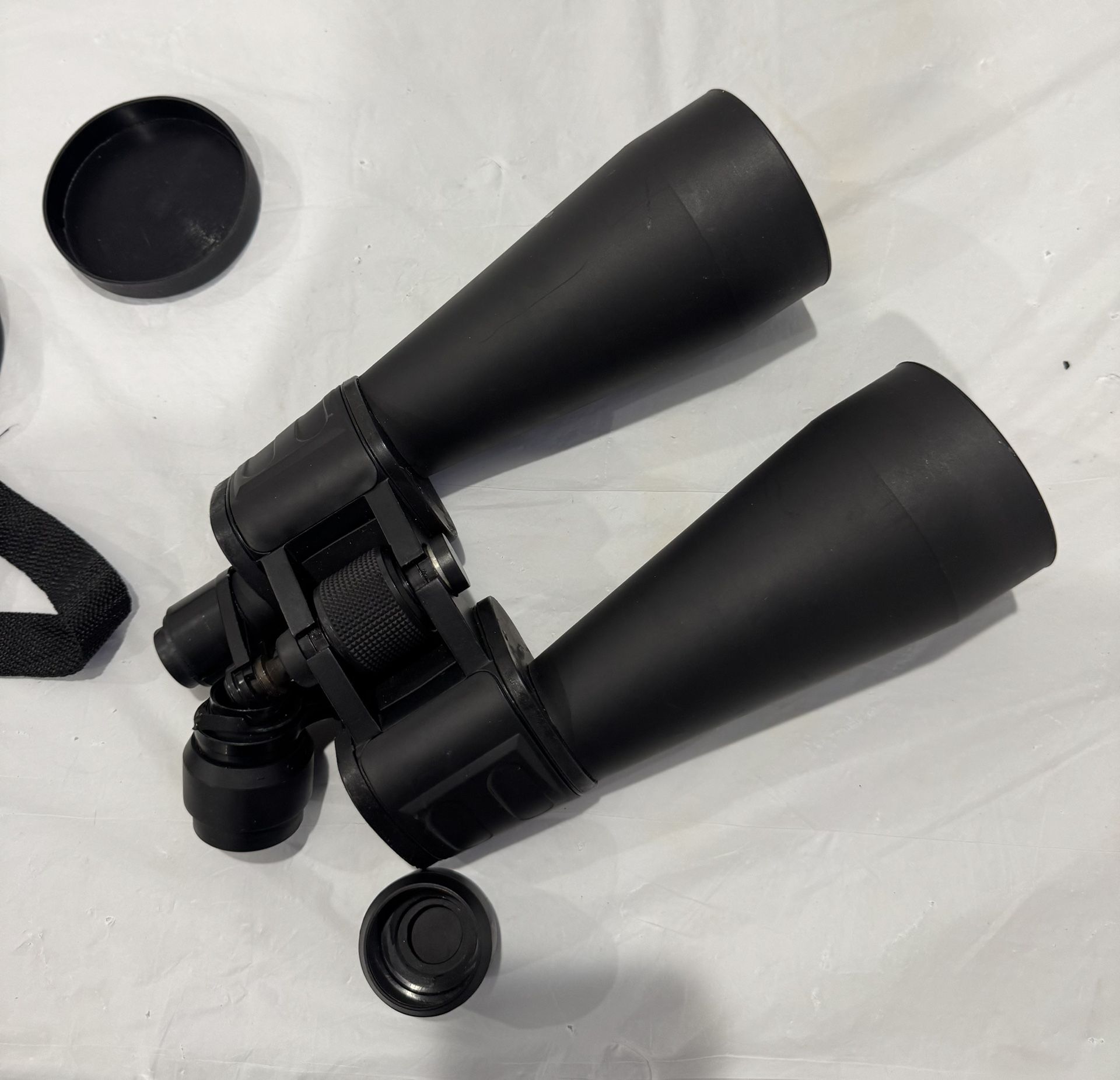 Binoculars 6x90 – For Parts or Repair