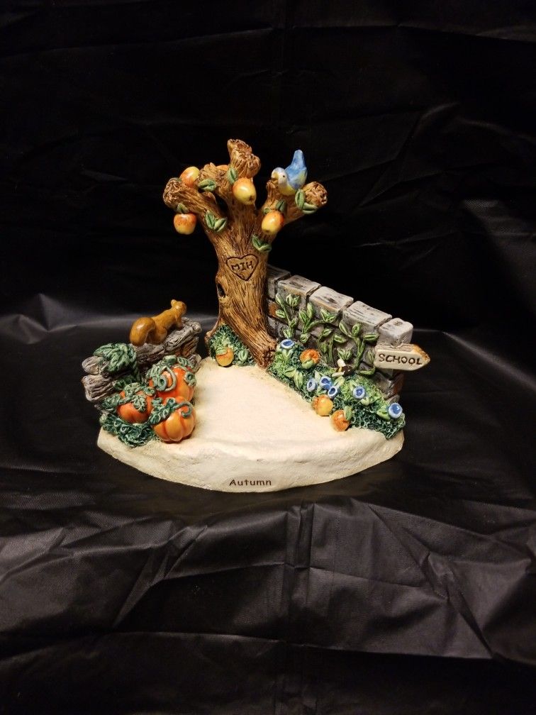 2004 GOEBEL AUTUMN FIGURINE