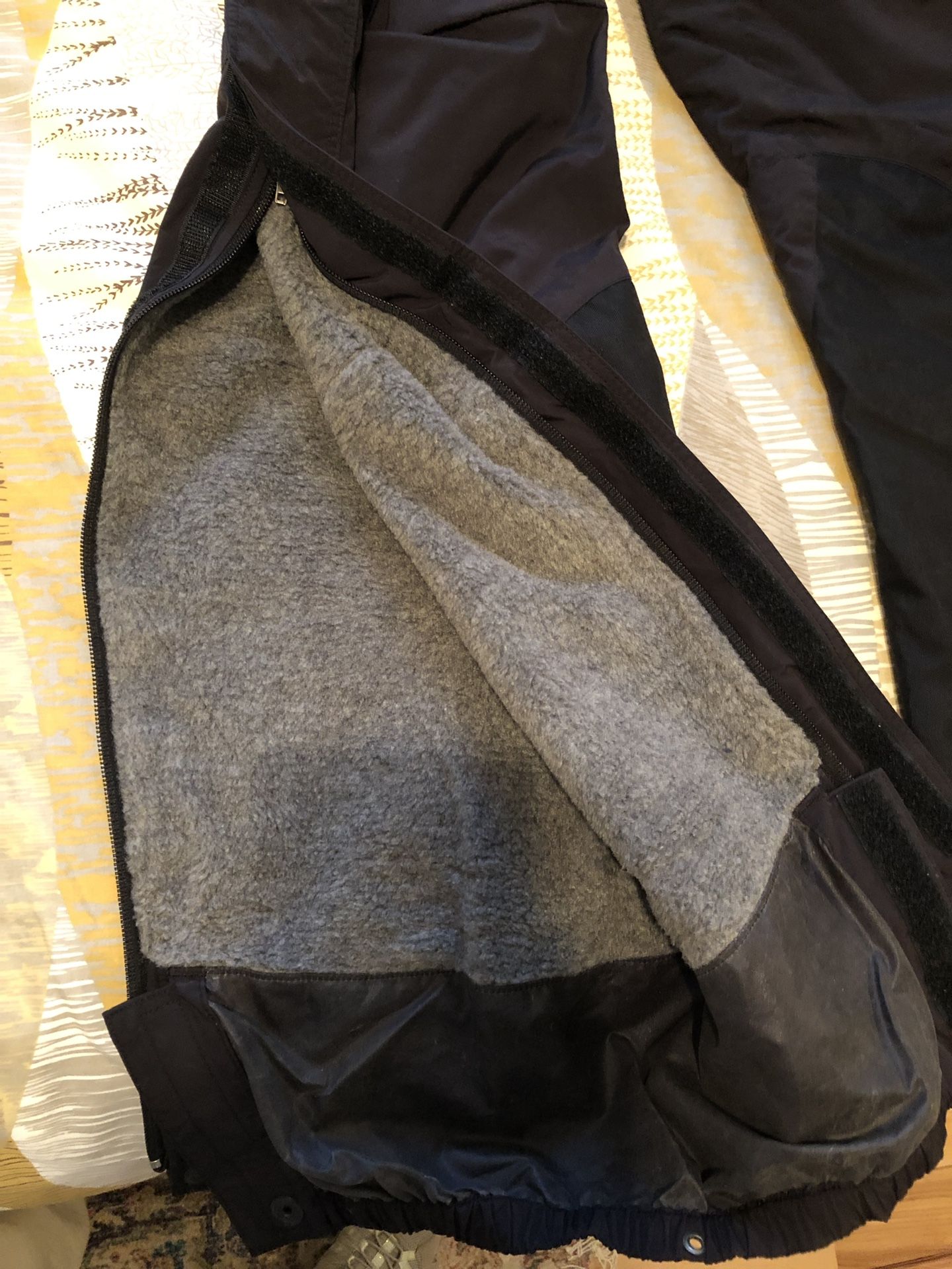 Patagonia Mens’s Ski Snow Bib pants