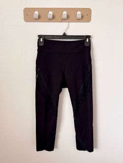 Lululemon Wunder Under Awaken Crop Leggings Black Mesh 21” Estimated Size 4–6
