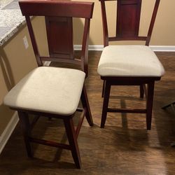 2 Bar Stools