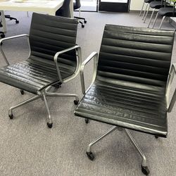 Herman Miller Eames Aluminum Management Group Desk Chair 