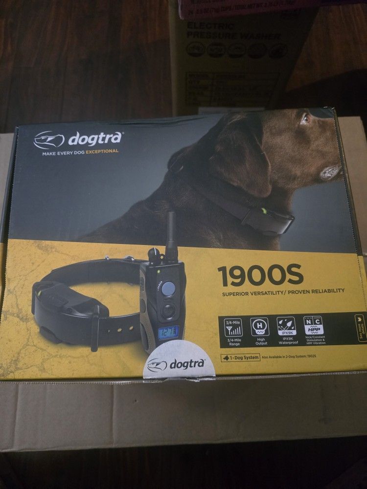 DOG TRAINING COLLAR 