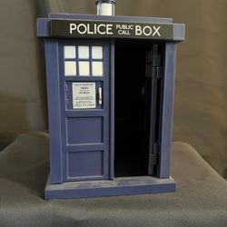 Funko Pop! TARDIS (Doctor Who) – Out of Box