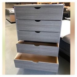 5 Drawer Dresser