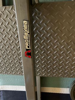 $450 OBO, Used ProMaxima Plate Loaded T-Bar Row, silver color