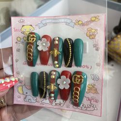 New Beautiful Nails 