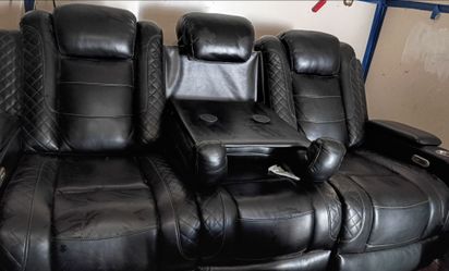 Recliner sofa 1 of 3 seat and 2 seat