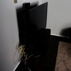 Tv + Tv Stand 