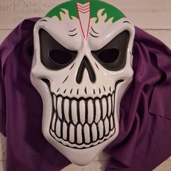 Monster Jam Grave Digger Mask