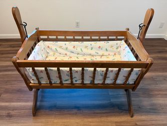 Baby Cradle Vintage