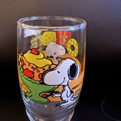 Snoopy Vintage Welch’s Glass 1965,1968