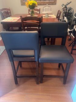 New bar/kitchen stools