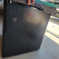 Small Fridge 