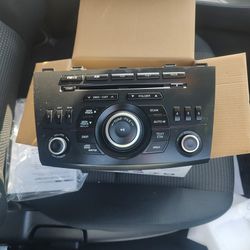 2012 Mazda 3 Stock Stereo Radio With CD