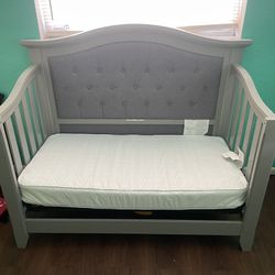 Toddler Bed/crib/bedframe