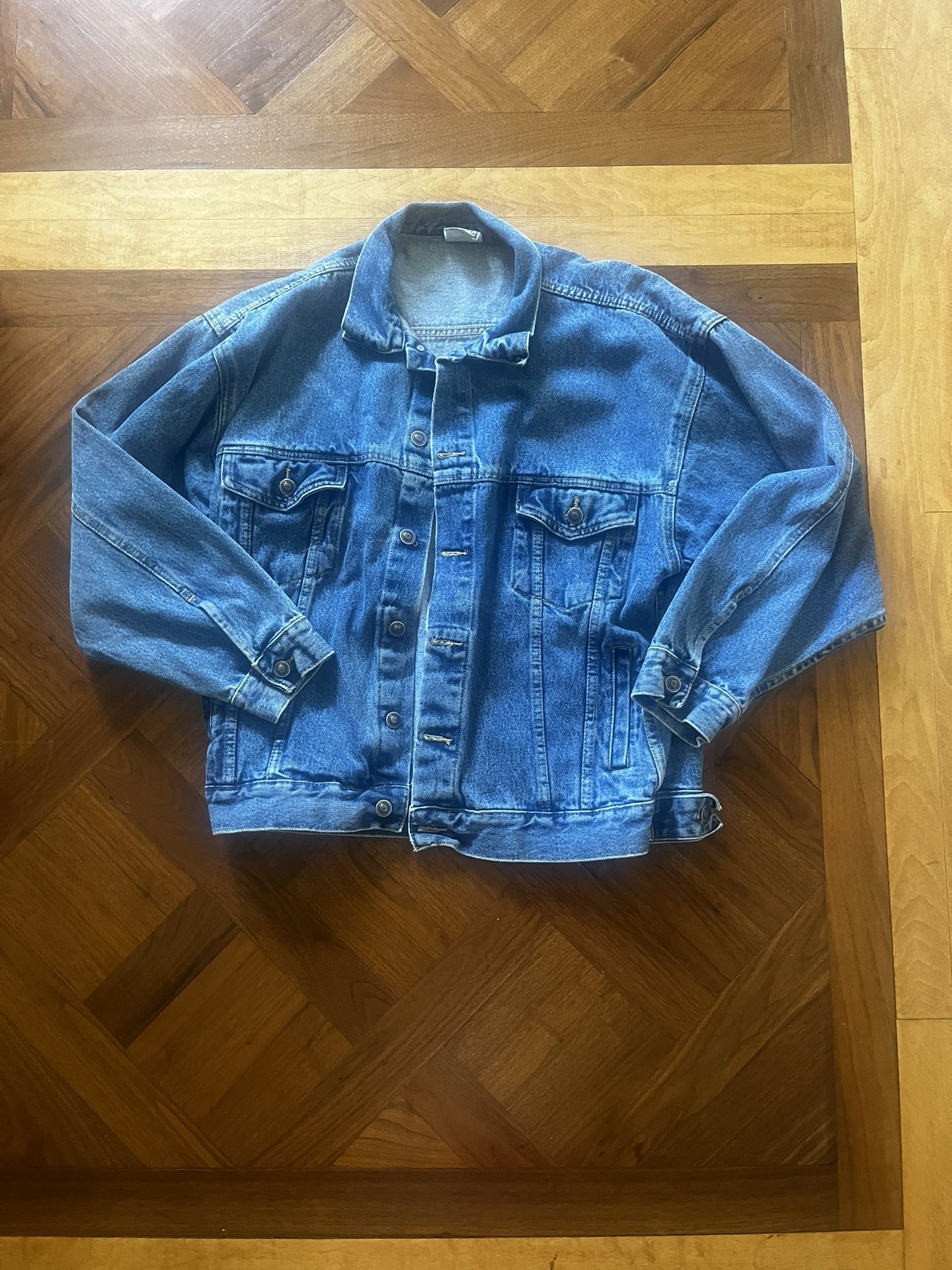 Vintage Blue Pointe Jean Jacket
