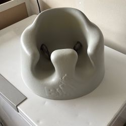 Baby Activity Chair Bumbo 