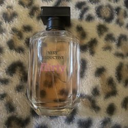 Very seductive Flirty perfume