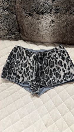 Animal print shorts size M