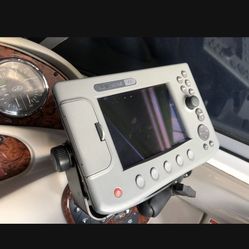 Raymarine GPS Chartplotter Multifunction Display l