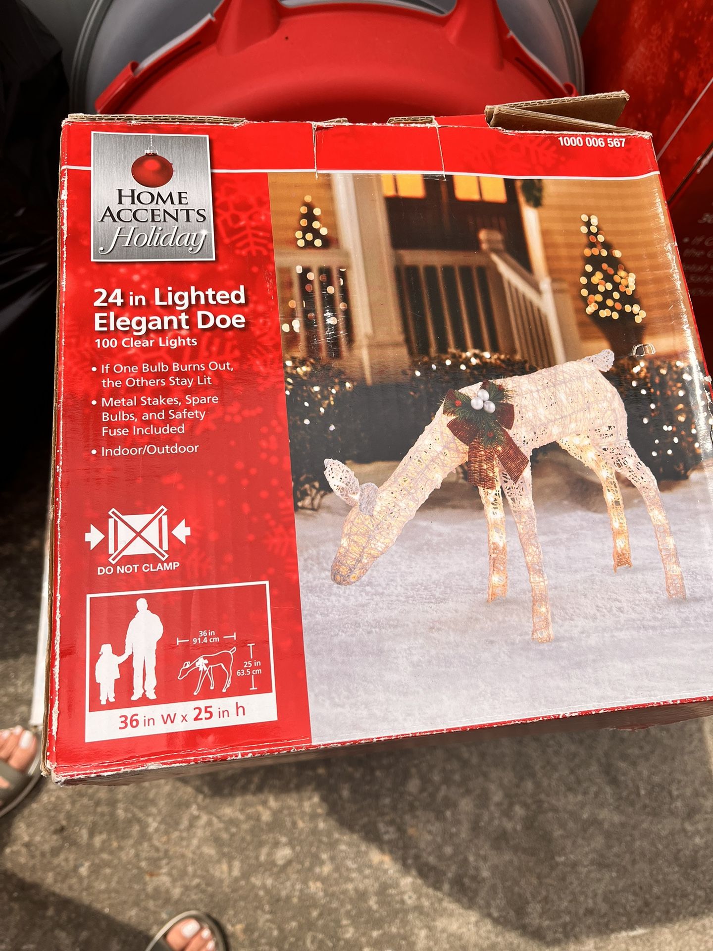 Home Accents Holiday 24” Lighted Elegant Doe