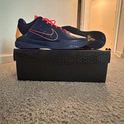 KOBE 5 CAITLIN CLARK PROTRO