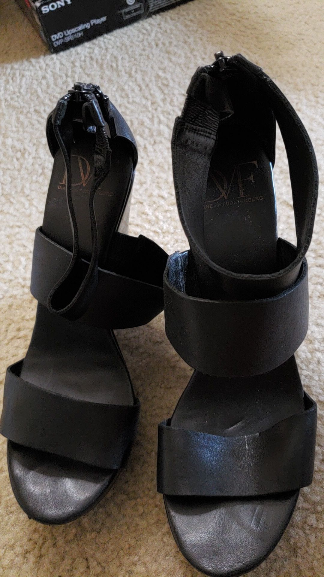 DVF black leather wedge sandals | size 7
