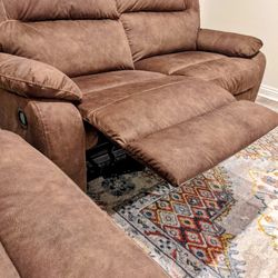 Brand New Set of 2 Ashley Faux leather, pull tab reclining sofa, brown 1000$ 
Pick up in Encino