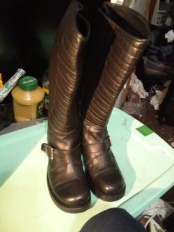 Harley-Davidson boots size 8 youth worm one time almost brand new $100